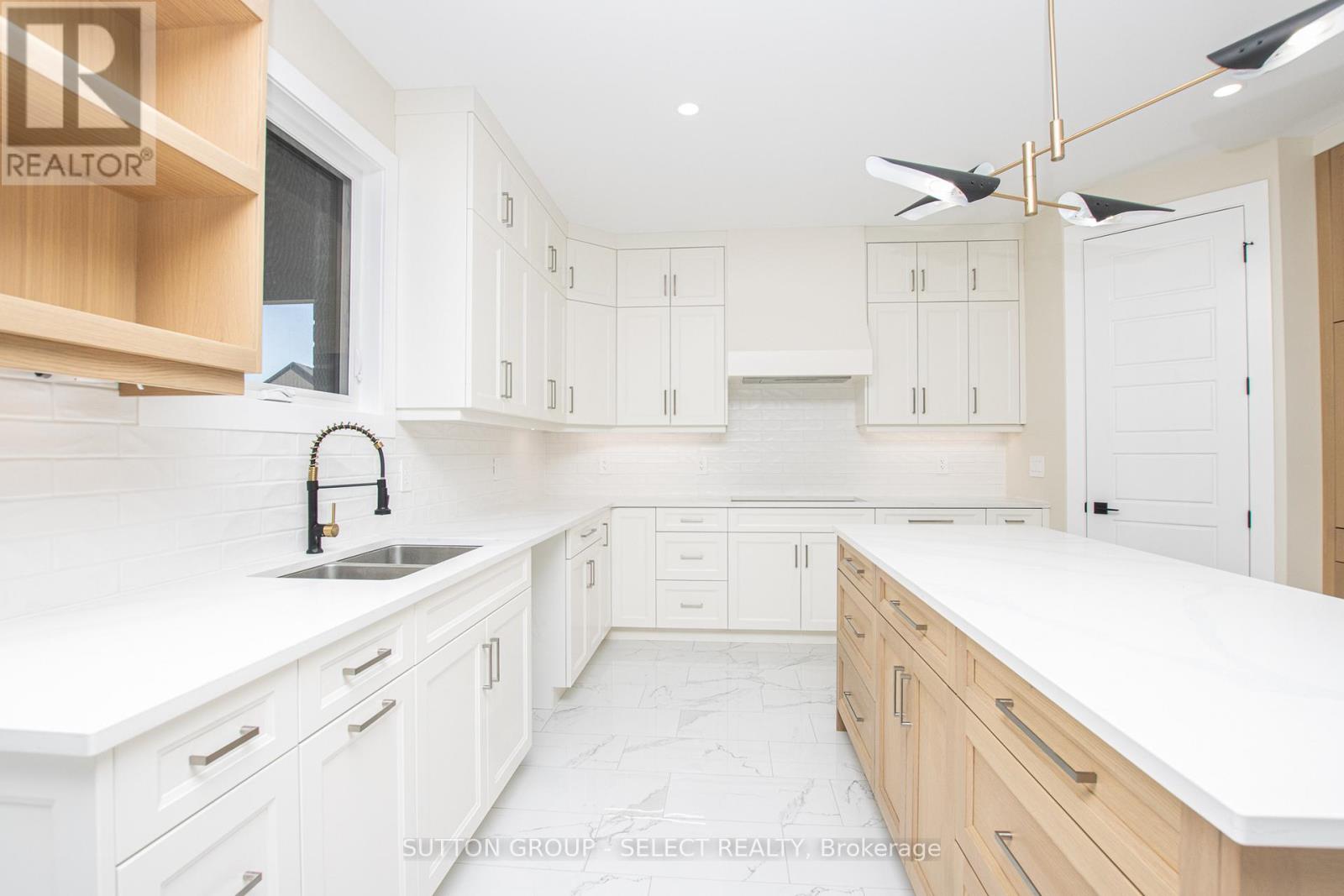 88 Optimist Drive, Southwold, Ontario  N5P 3T2 - Photo 14 - X9506974