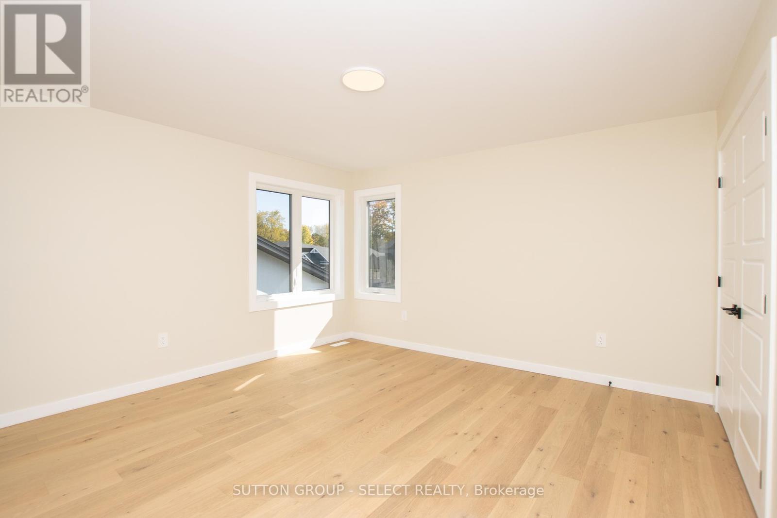 88 Optimist Drive, Southwold, Ontario  N5P 3T2 - Photo 19 - X9506974