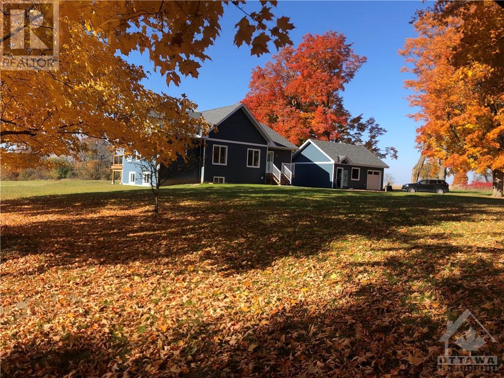 272 Ninth Concession Road, Westport, Ontario  K0G 1X0 - Photo 1 - 1405932