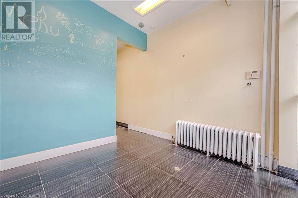 1353 Main Street E Unit# 1Hamilton, Ontario  L8K 1B6 - Photo 5 - 40666674