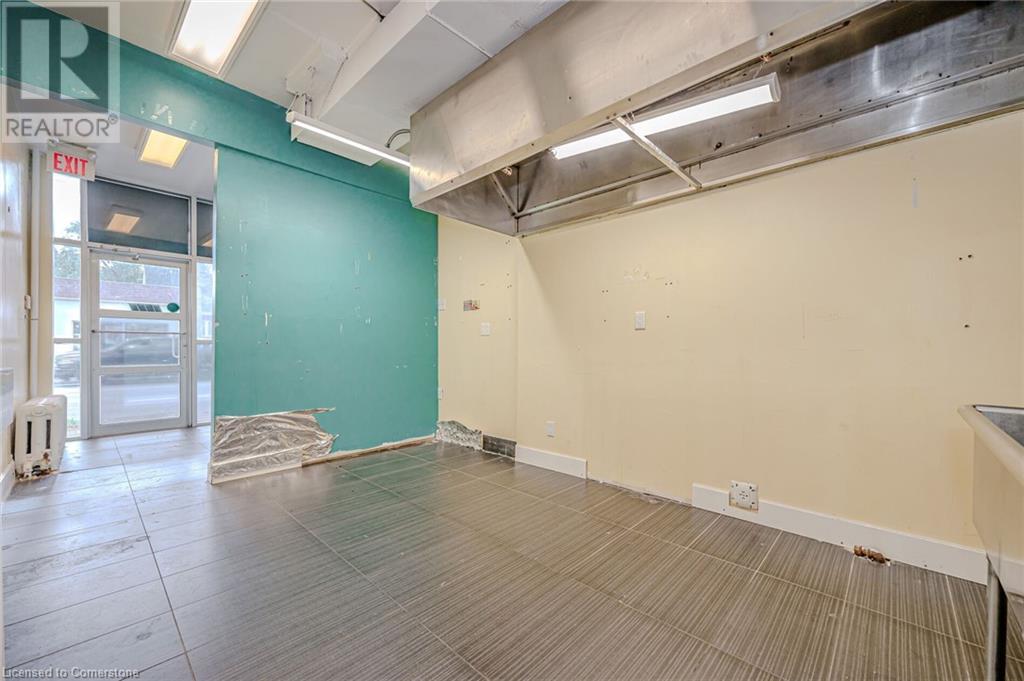 1353 Main Street E Unit# 1Hamilton, Ontario  L8K 1B6 - Photo 7 - 40666674