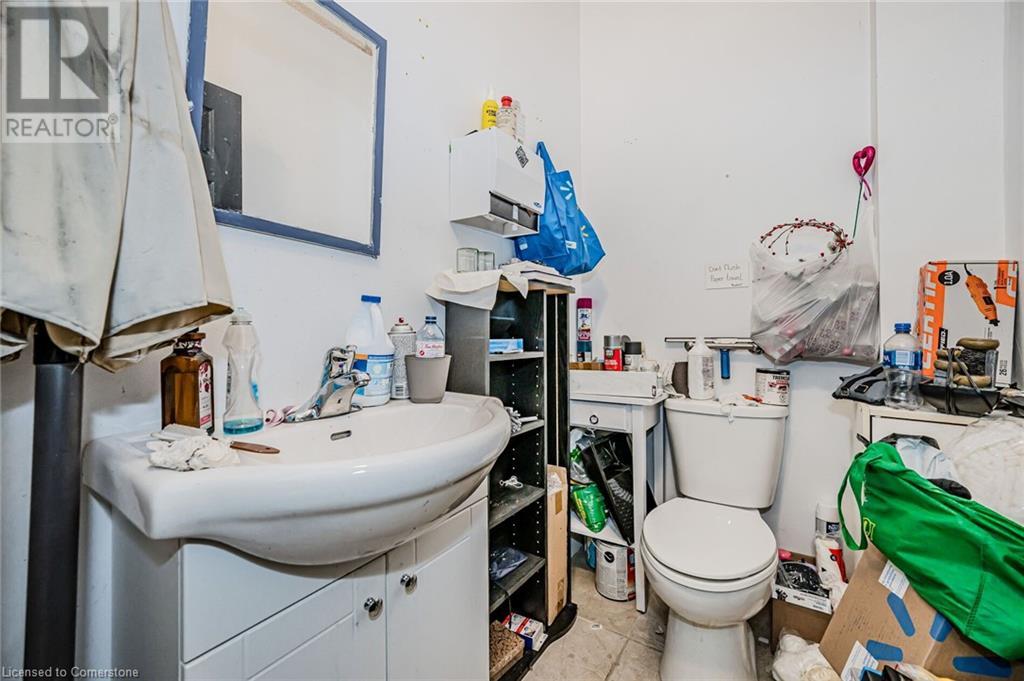 1353 Main Street E Unit# 2, Hamilton, Ontario  L8K 1B6 - Photo 9 - 40666673