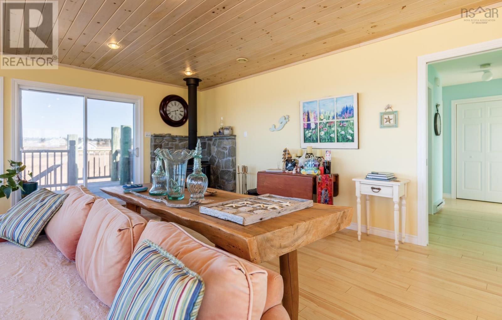 2359 Main Shore Road, Port Maitland, Nova Scotia  B5A 5C4 - Photo 9 - 202421154