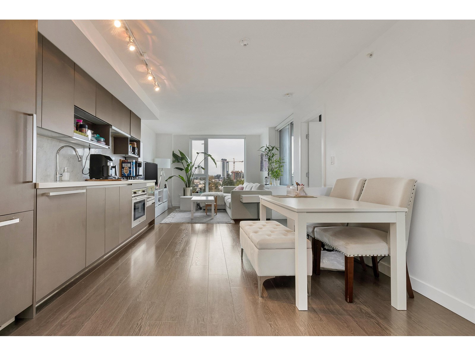 1212 13696 100 Avenue, Surrey, British Columbia  V3T 0L5 - Photo 3 - R2936689