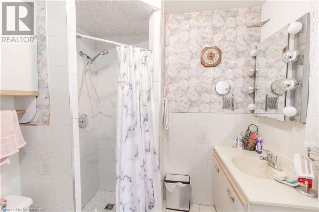 24 Burris Street, Hamilton, Ontario  L8M 2J2 - Photo 15 - 40667991