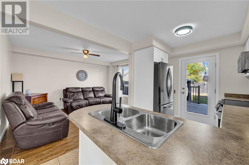 34 Quigley Street, Angus, Ontario  L3W 0P3 - Photo 10 - 40665200