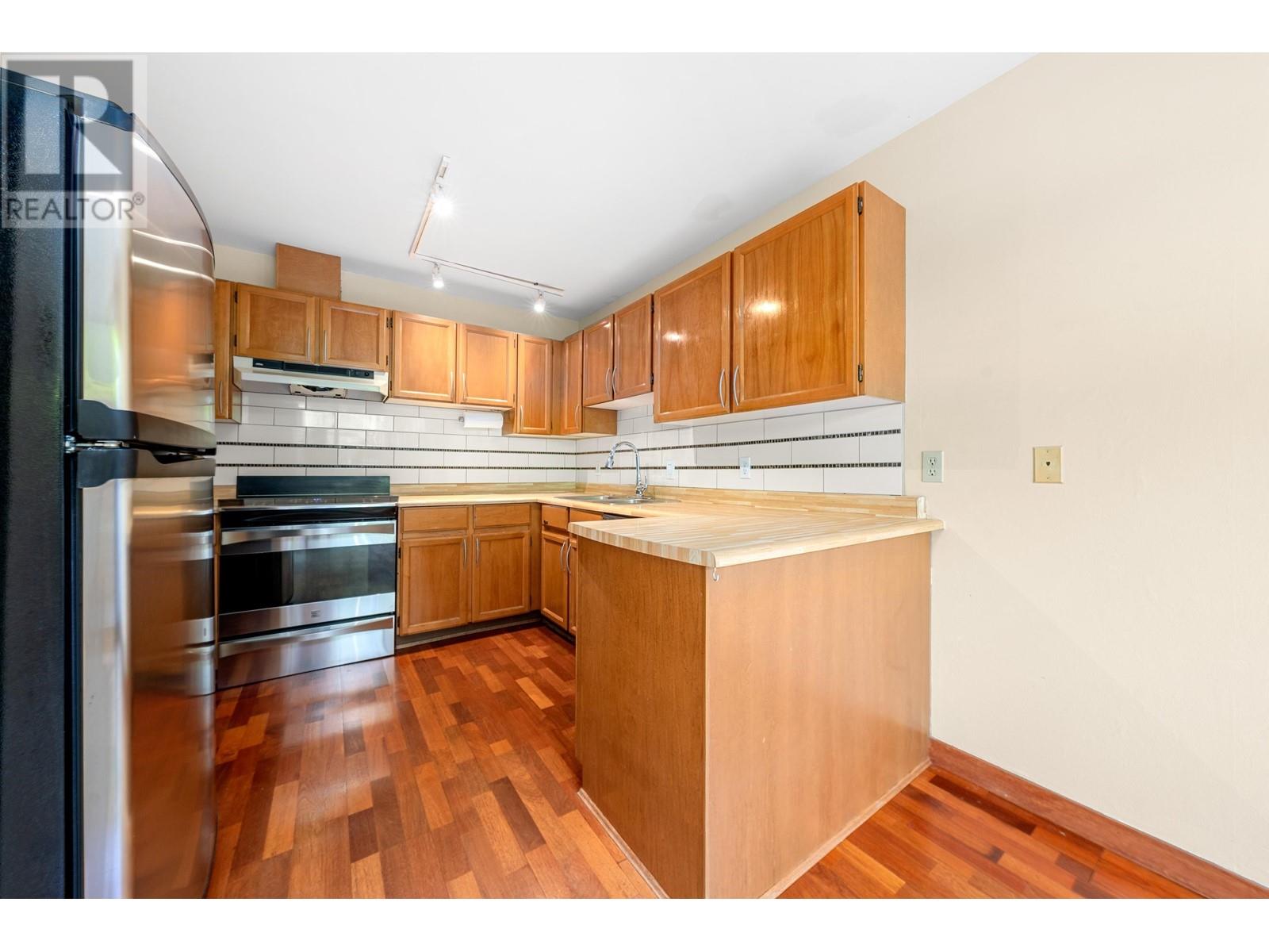 7 225 W 15th Street, North Vancouver, British Columbia  V7M 1S3 - Photo 5 - R2938137
