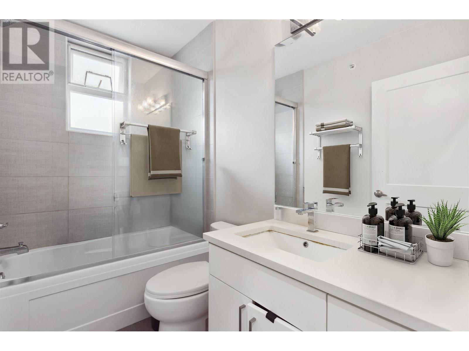 1 22711 Westminster Highway, Richmond, British Columbia  V6V 1B6 - Photo 13 - R2938151