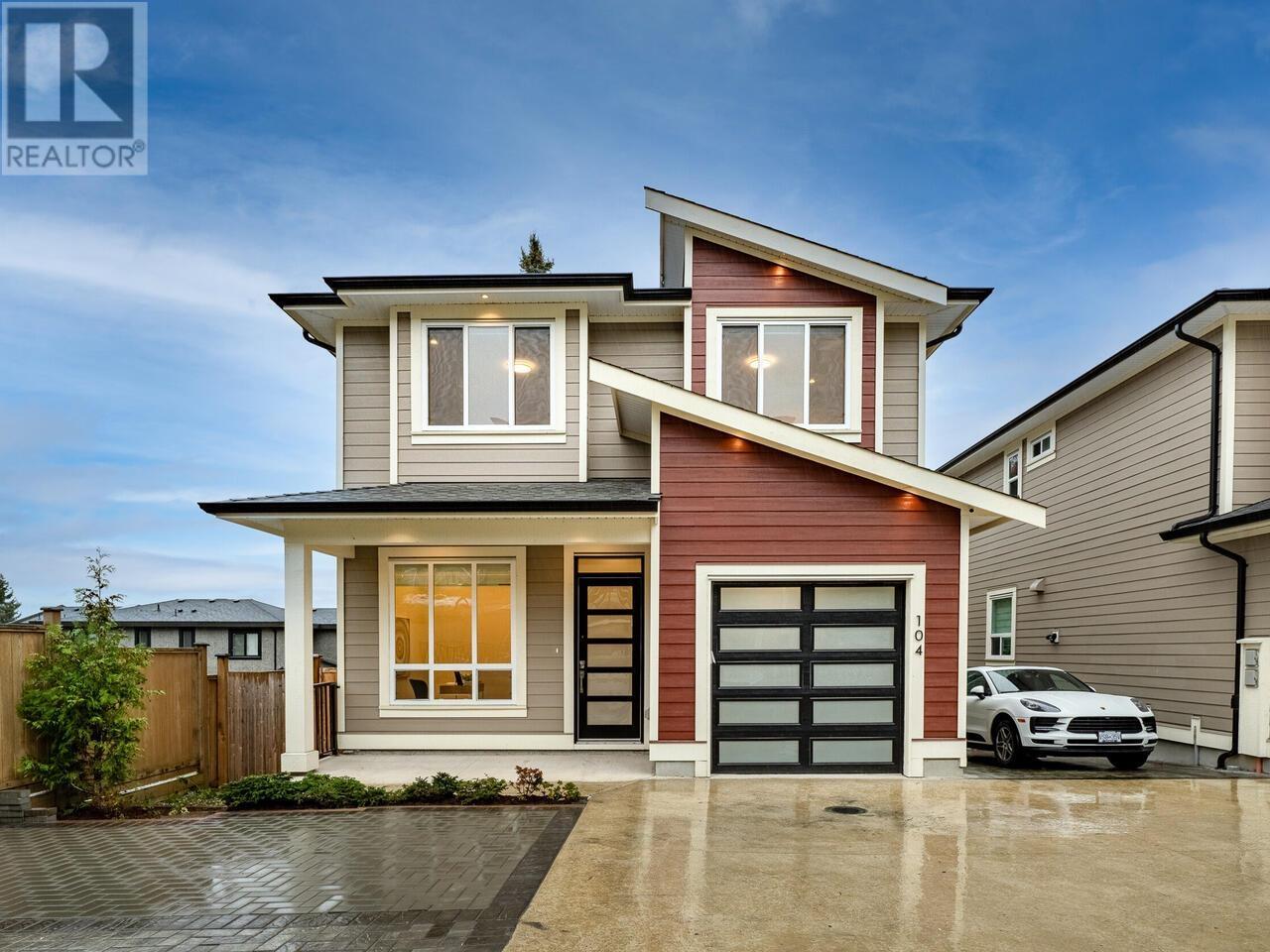 104 824 Edgar Avenue, Coquitlam, British Columbia  V3K 2J8 - Photo 1 - R2938159