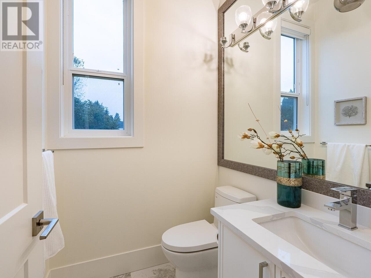104 824 Edgar Avenue, Coquitlam, British Columbia  V3K 2J8 - Photo 19 - R2938159