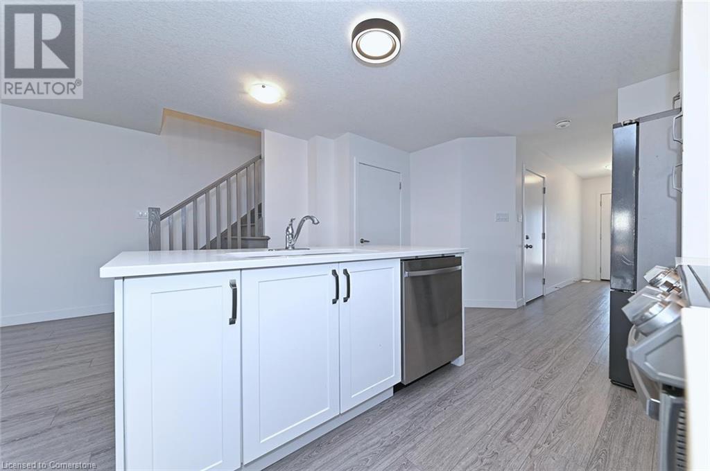 12 Roper Place, Kitchener, Ontario  N2R 1R2 - Photo 11 - 40667922