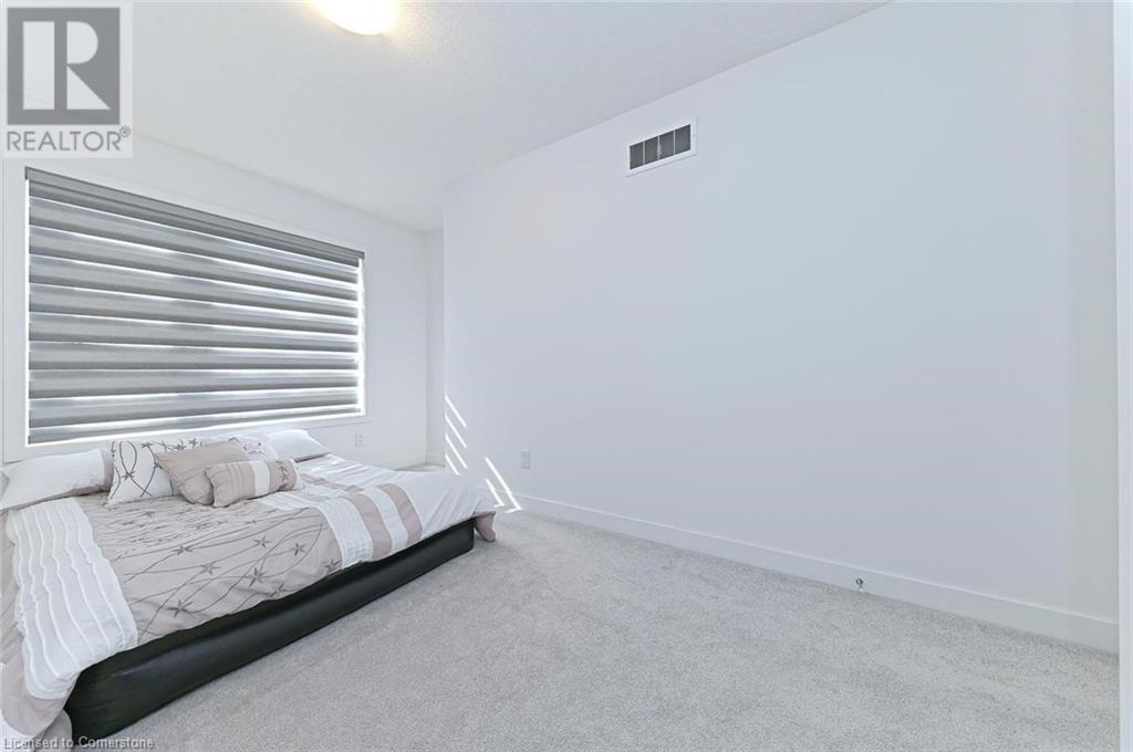 12 Roper Place, Kitchener, Ontario  N2R 1R2 - Photo 19 - 40667922