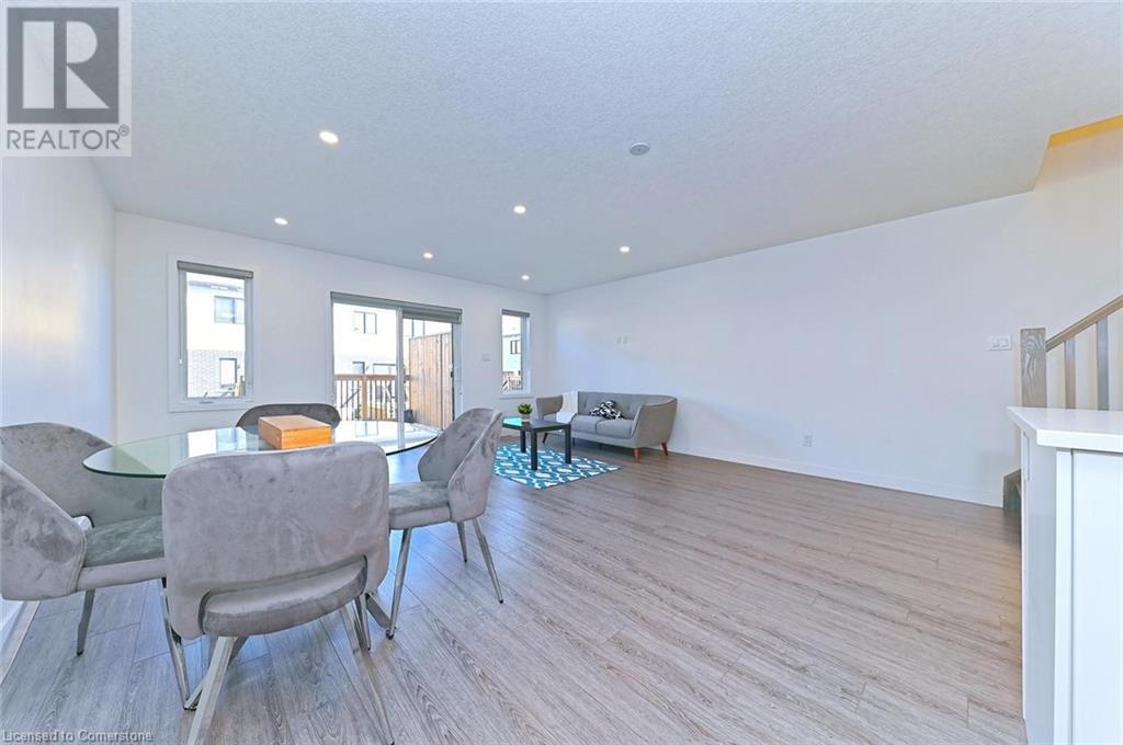 12 Roper Place, Kitchener, Ontario  N2R 1R2 - Photo 6 - 40667922