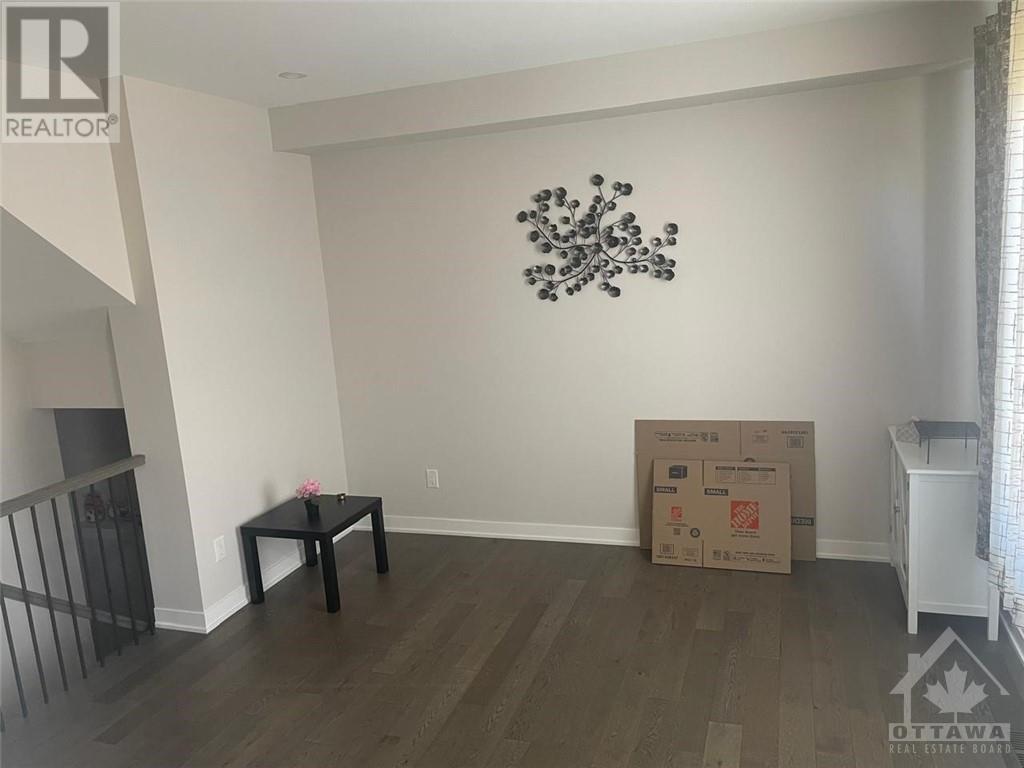 300 Appalachian Circle, Ottawa, Ontario  K2J 6X2 - Photo 2 - 1417357