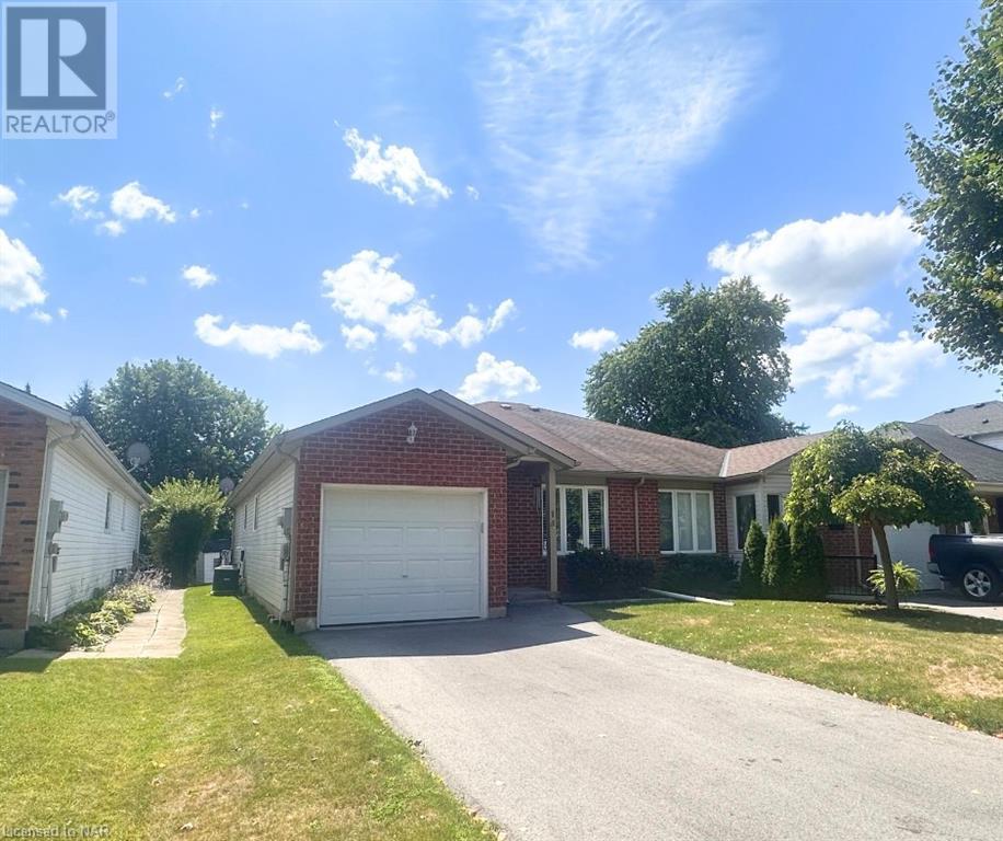 14 Saddler Street, Fonthill, Ontario  L0S 1E0 - Photo 3 - 40630870