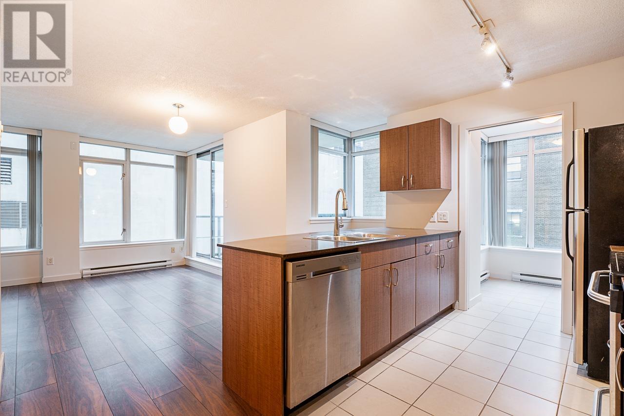 916 610 Granville Street, Vancouver, British Columbia  V6C 3T3 - Photo 7 - R2932096