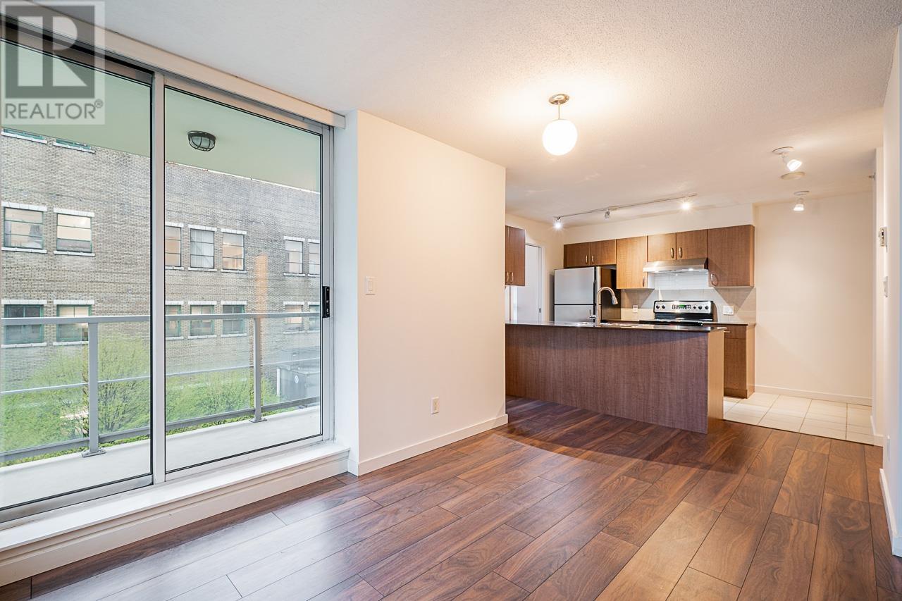 916 610 Granville Street, Vancouver, British Columbia  V6C 3T3 - Photo 10 - R2932096