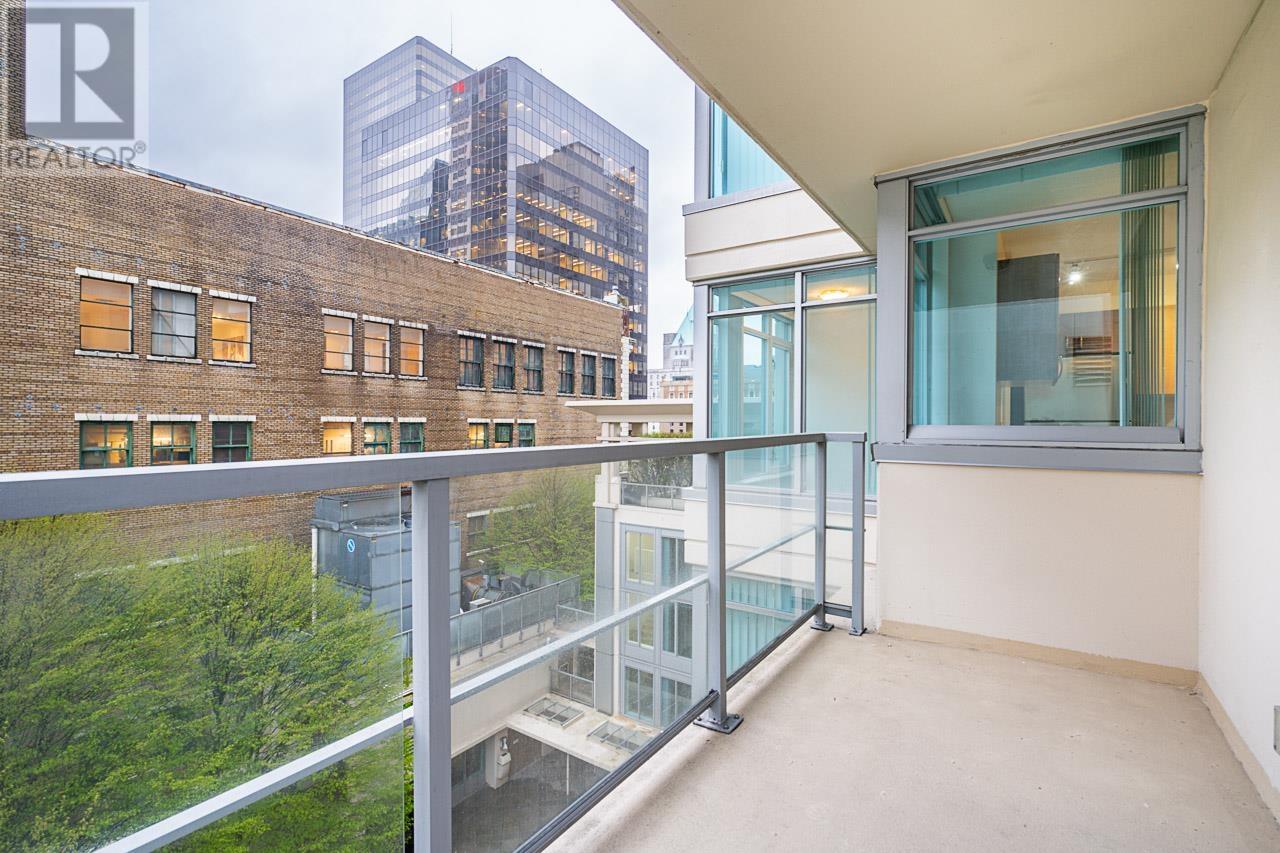 916 610 Granville Street, Vancouver, British Columbia  V6C 3T3 - Photo 30 - R2932096