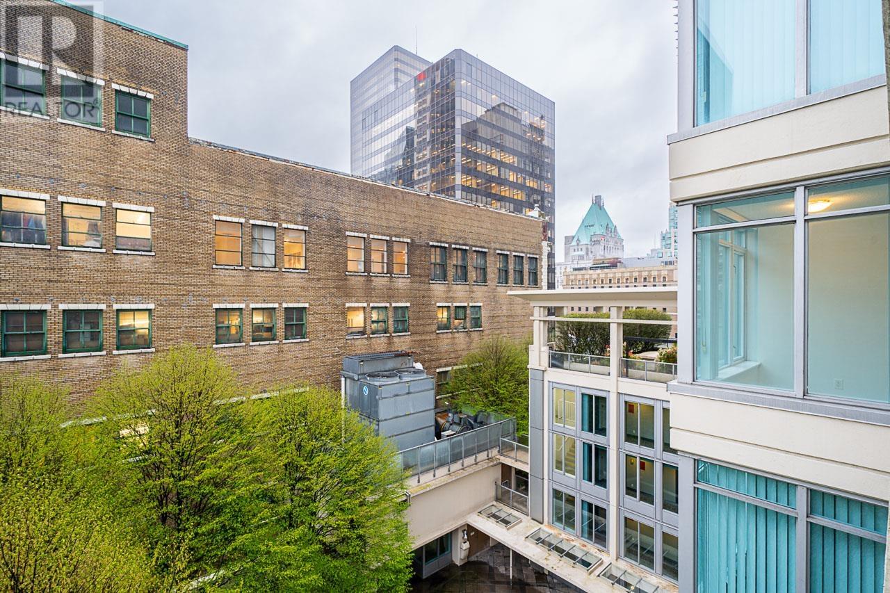 916 610 Granville Street, Vancouver, British Columbia  V6C 3T3 - Photo 31 - R2932096