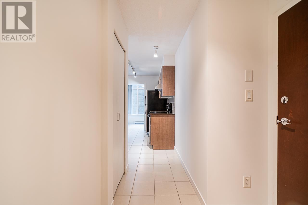 916 610 Granville Street, Vancouver, British Columbia  V6C 3T3 - Photo 6 - R2932096