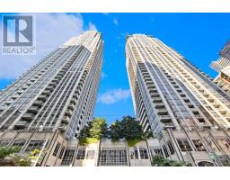 4211 - 763 BAY STREET, Toronto, Ontario
