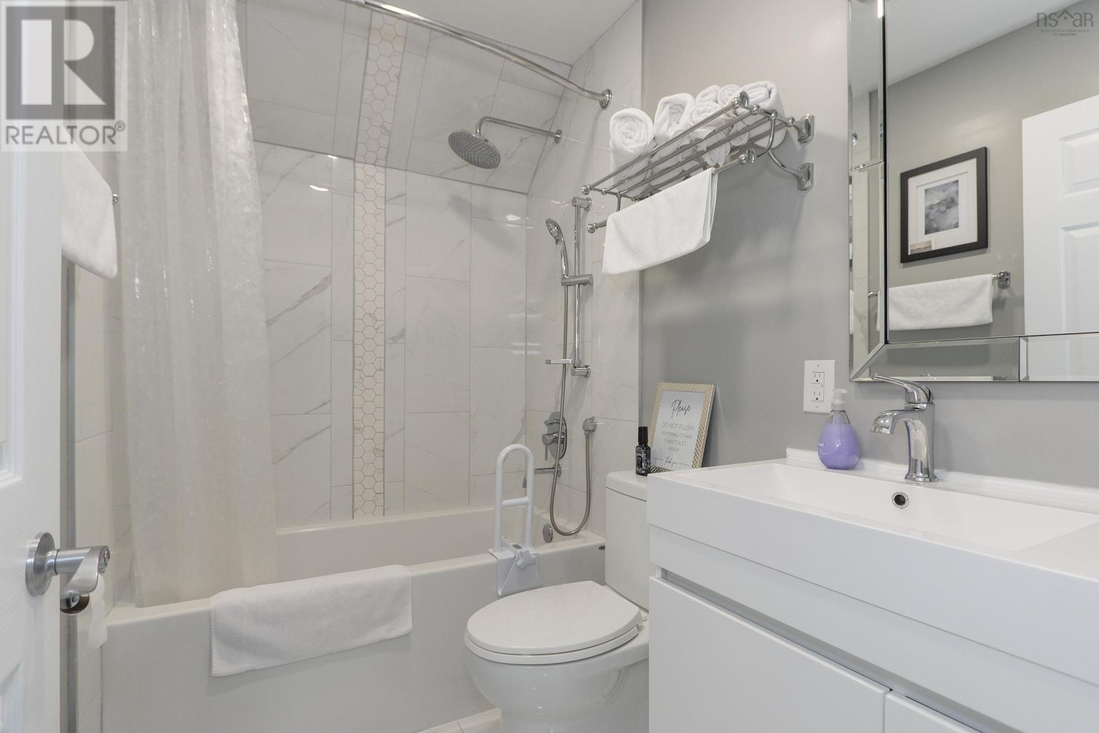 33 Pleasant Street, Parrsboro, Nova Scotia  B0M 1S0 - Photo 19 - 202424509