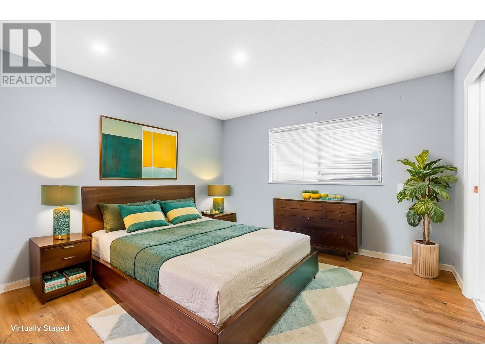 295 Solar Court, Coquitlam, British Columbia  V3K 6B3 - Photo 29 - R2937121