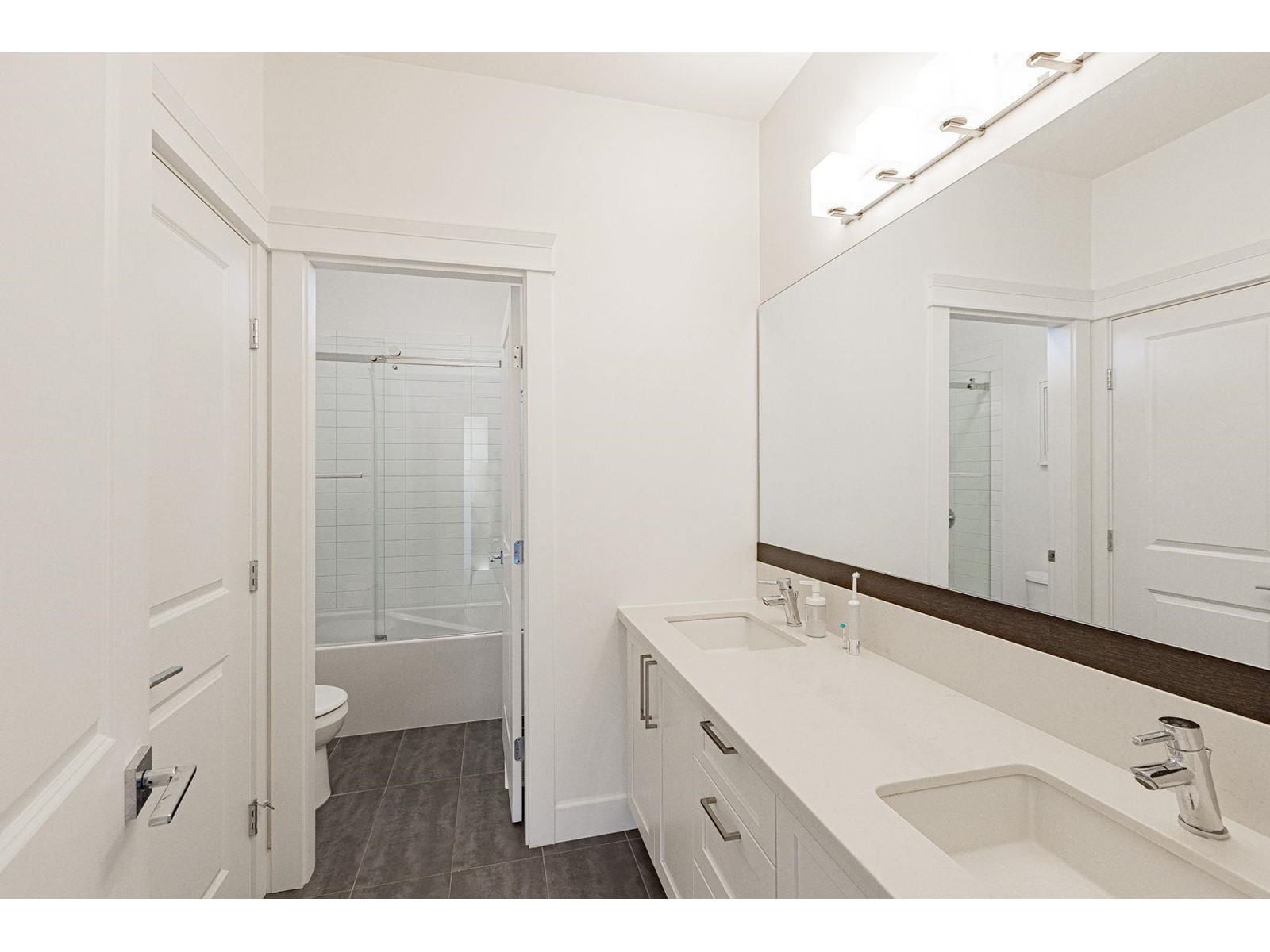 8522 205b Street, Langley, British Columbia  V2Y 0P6 - Photo 16 - R2938222