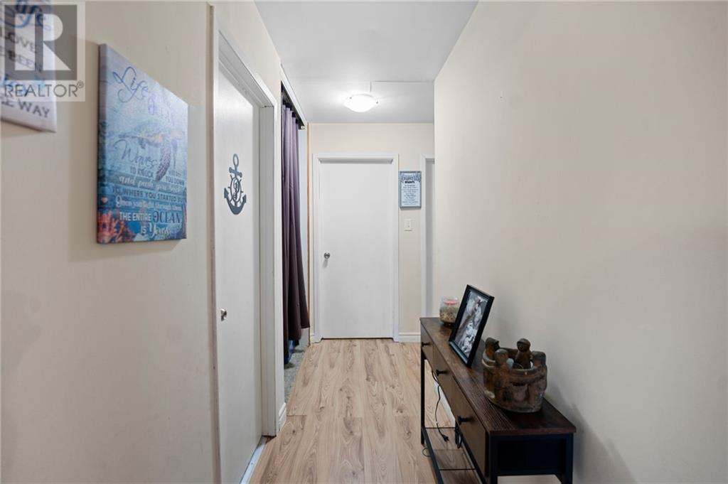475 Dominion Street, Pembroke, Ontario  K8A 4W9 - Photo 4 - 1417490