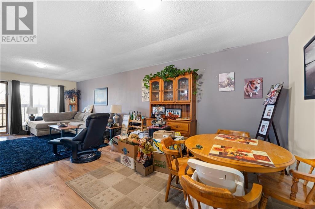 475 Dominion Street, Pembroke, Ontario  K8A 4W9 - Photo 6 - 1417490