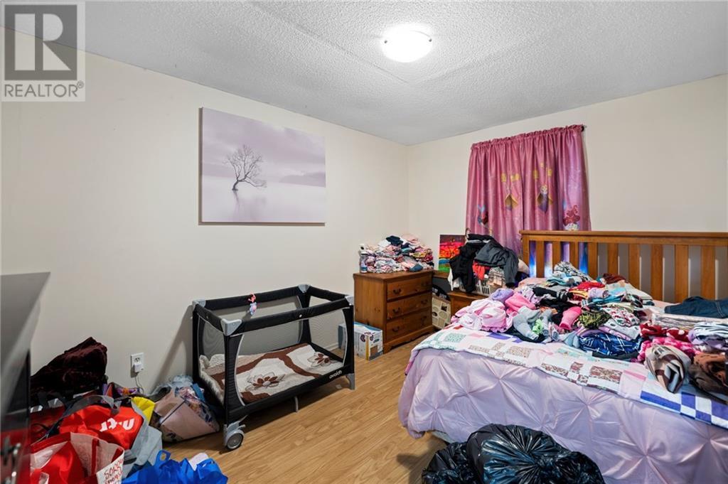 475 Dominion Street, Pembroke, Ontario  K8A 4W9 - Photo 9 - 1417490