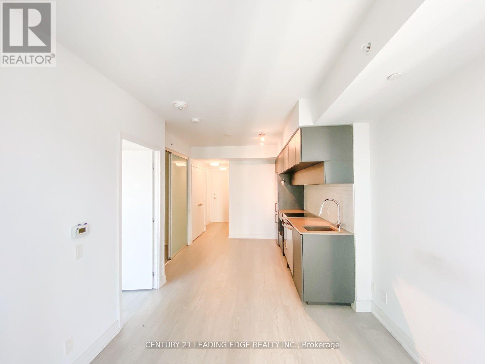 Property at 2801 - 181 DUNDAS STREET E image 4