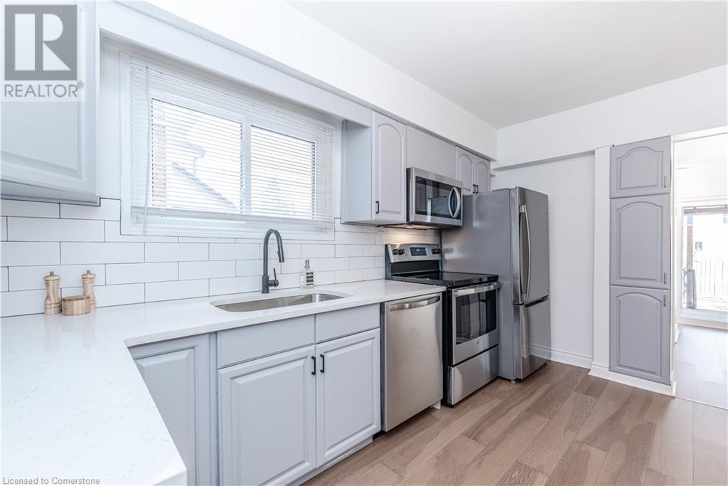 73 Balmoral Avenue N, Hamilton, Ontario  L8L 7R5 - Photo 6 - 40667875