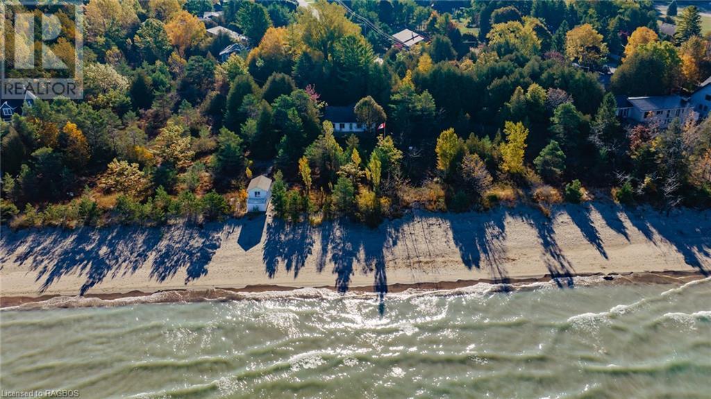 40 Vozka Drive, Huron-Kinloss, Ontario  N2Z 0B3 - Photo 1 - 40663755