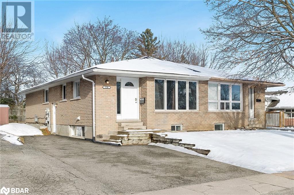 22a Bernick Drive, Barrie, Ontario  L4M 5J5 - Photo 1 - 40668052