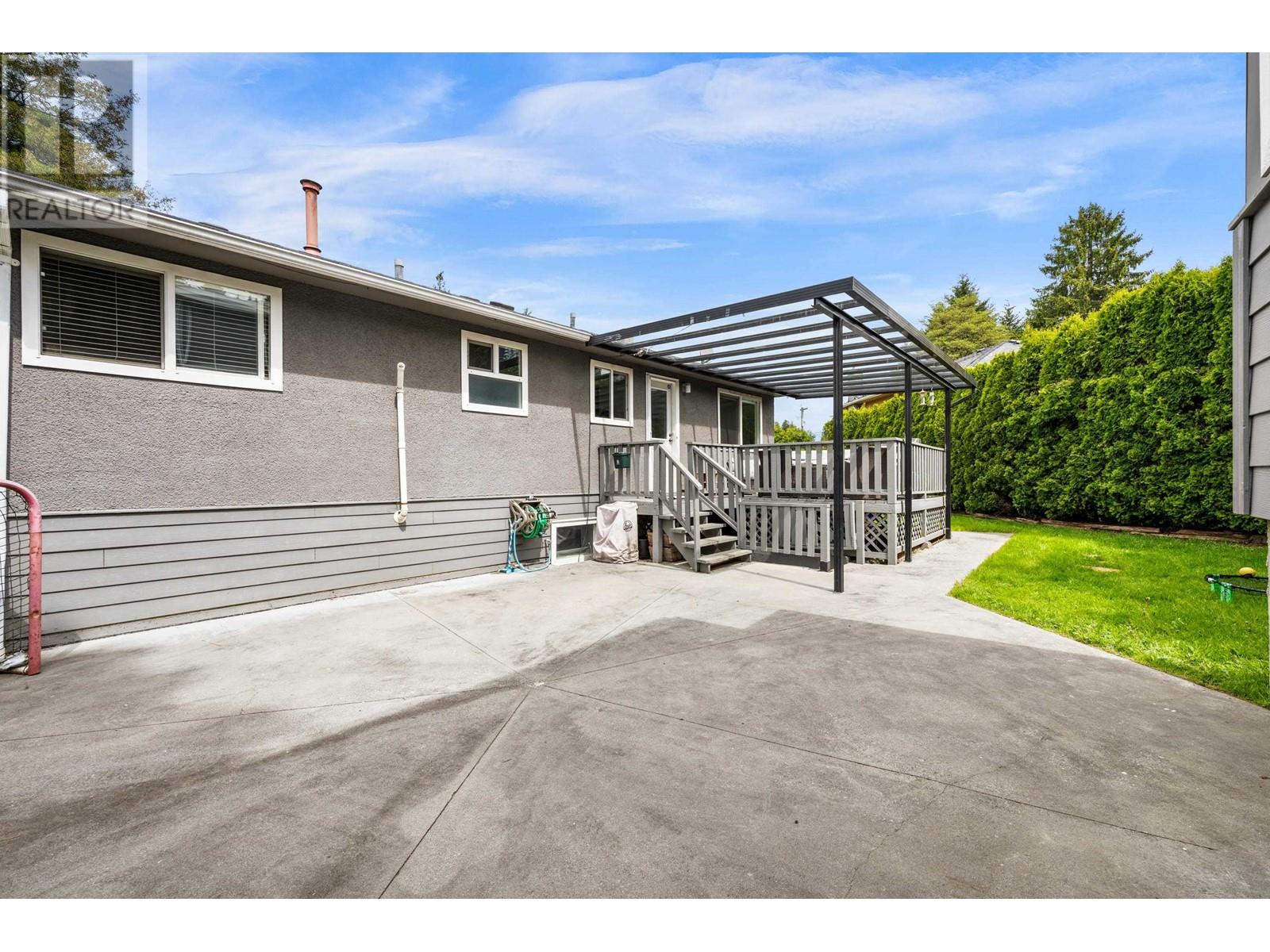 2630 Noel Drive, Burnaby, British Columbia  V3J 1J3 - Photo 34 - R2938064