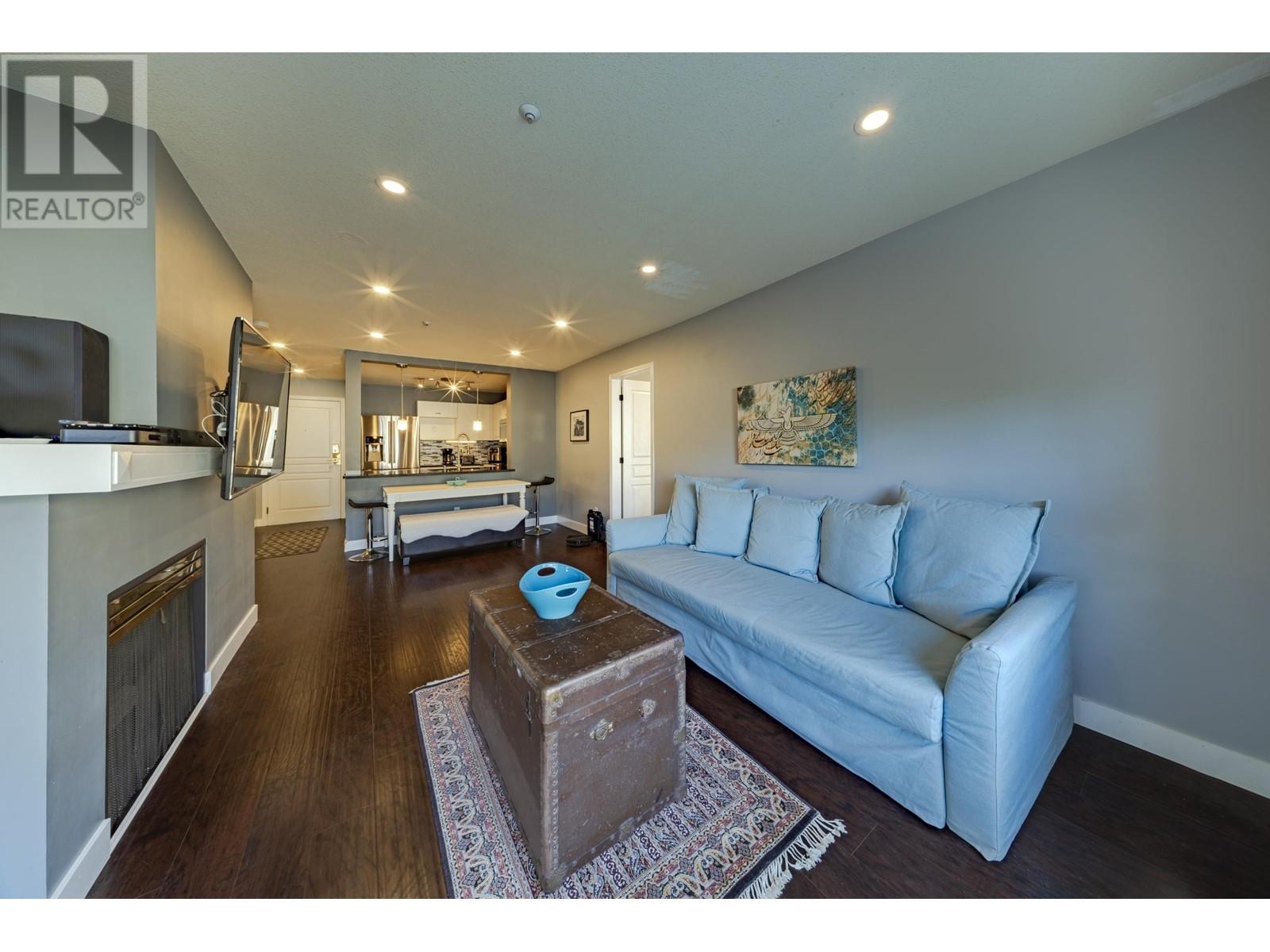 414 1242 Town Centre Boulevard, Coquitlam, British Columbia  V3B 7R6 - Photo 4 - R2938179