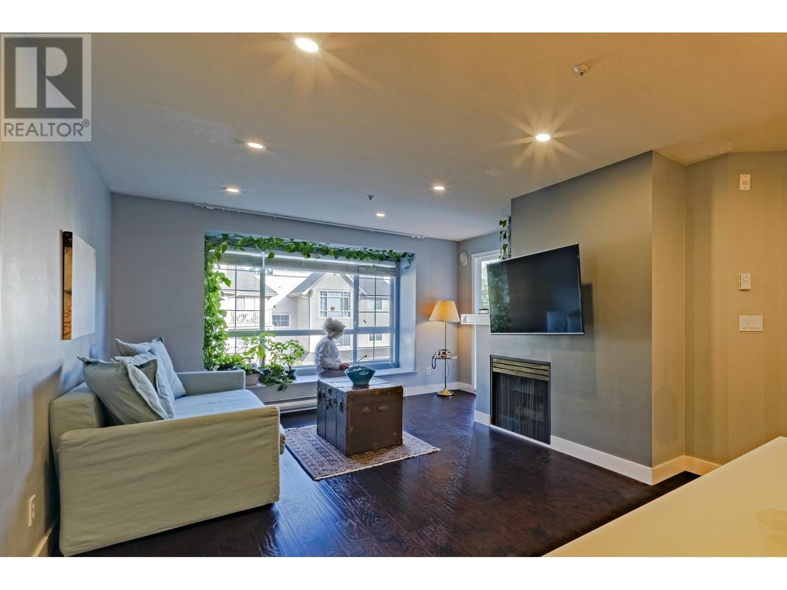 414 1242 Town Centre Boulevard, Coquitlam, British Columbia  V3B 7R6 - Photo 5 - R2938179