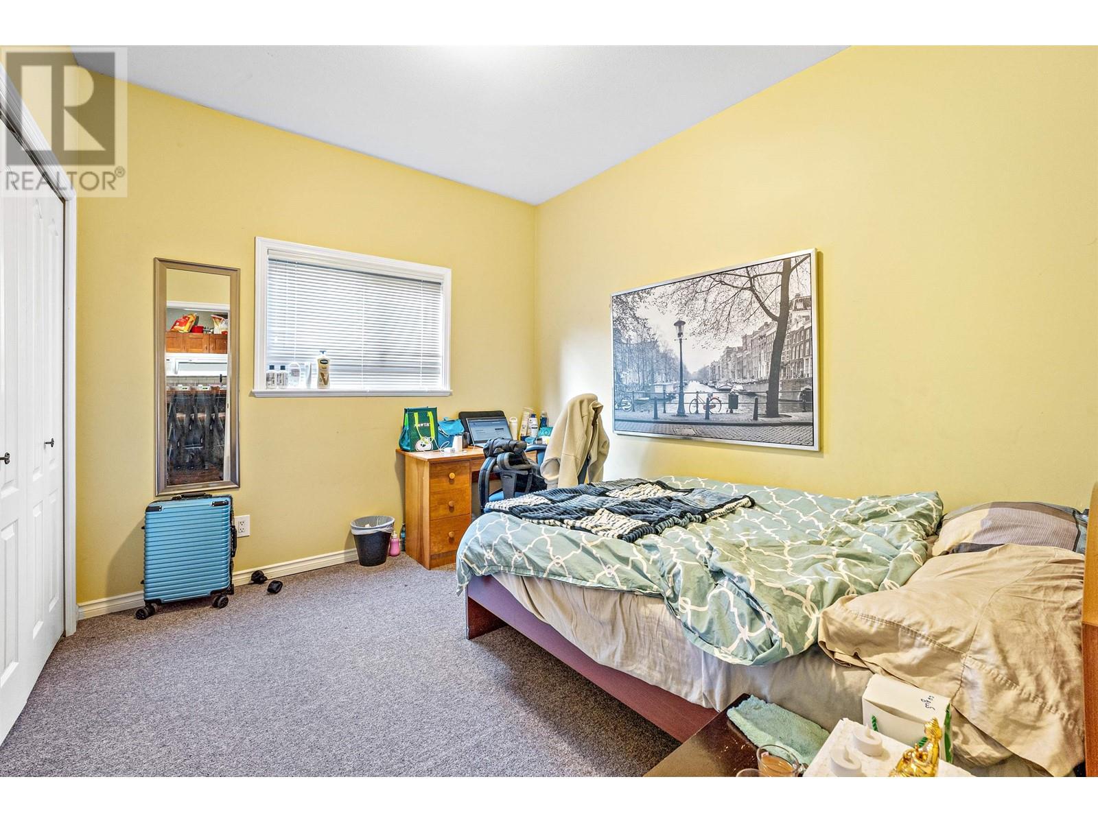 Listing Picture 28 of 39 : 6693 CANADA WAY, Burnaby / 本拿比 - 魯藝地產 Yvonne Lu Group - MLS Medallion Club Member