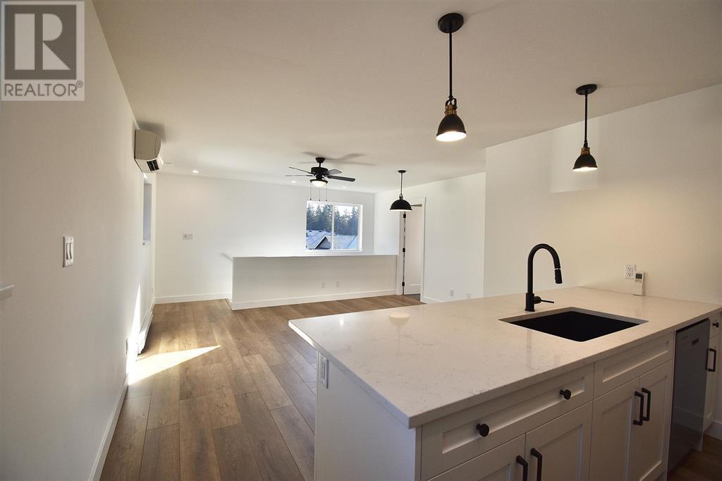 1072-74 Celia Crescent, Gibsons, British Columbia  V0N 1V7 - Photo 17 - R2938258