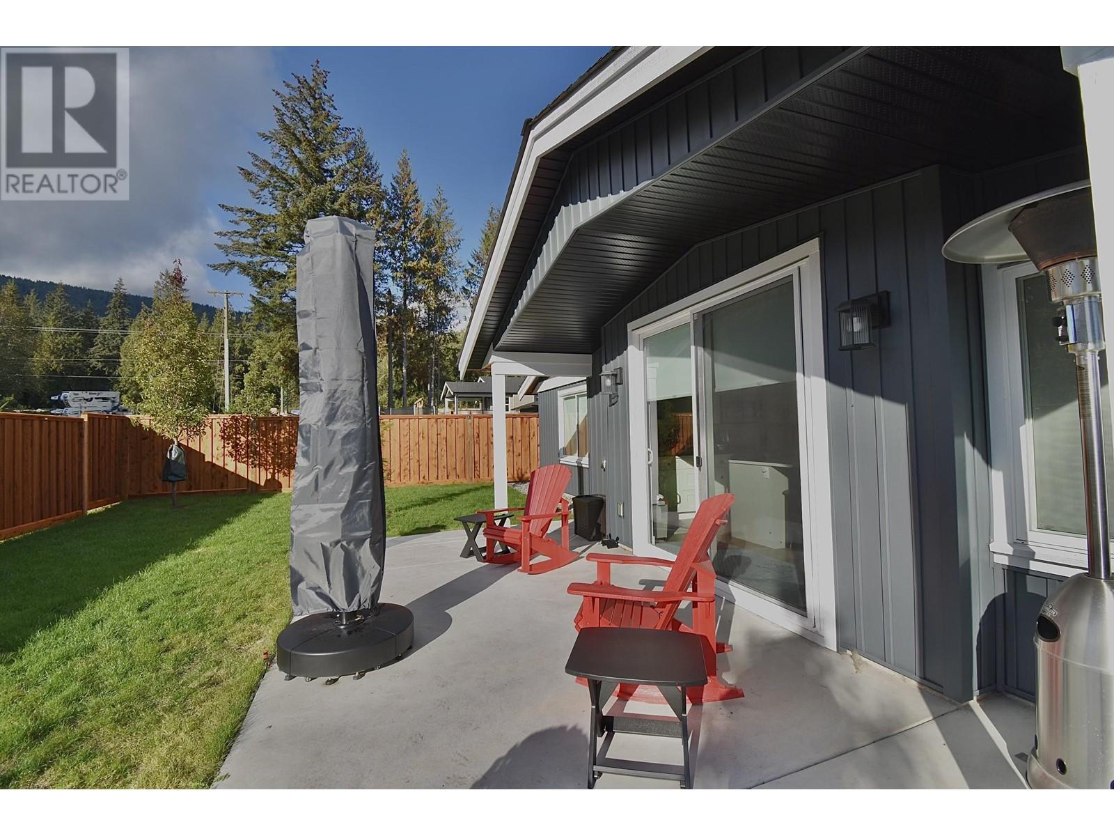 1072-74 Celia Crescent, Gibsons, British Columbia  V0N 1V7 - Photo 22 - R2938258