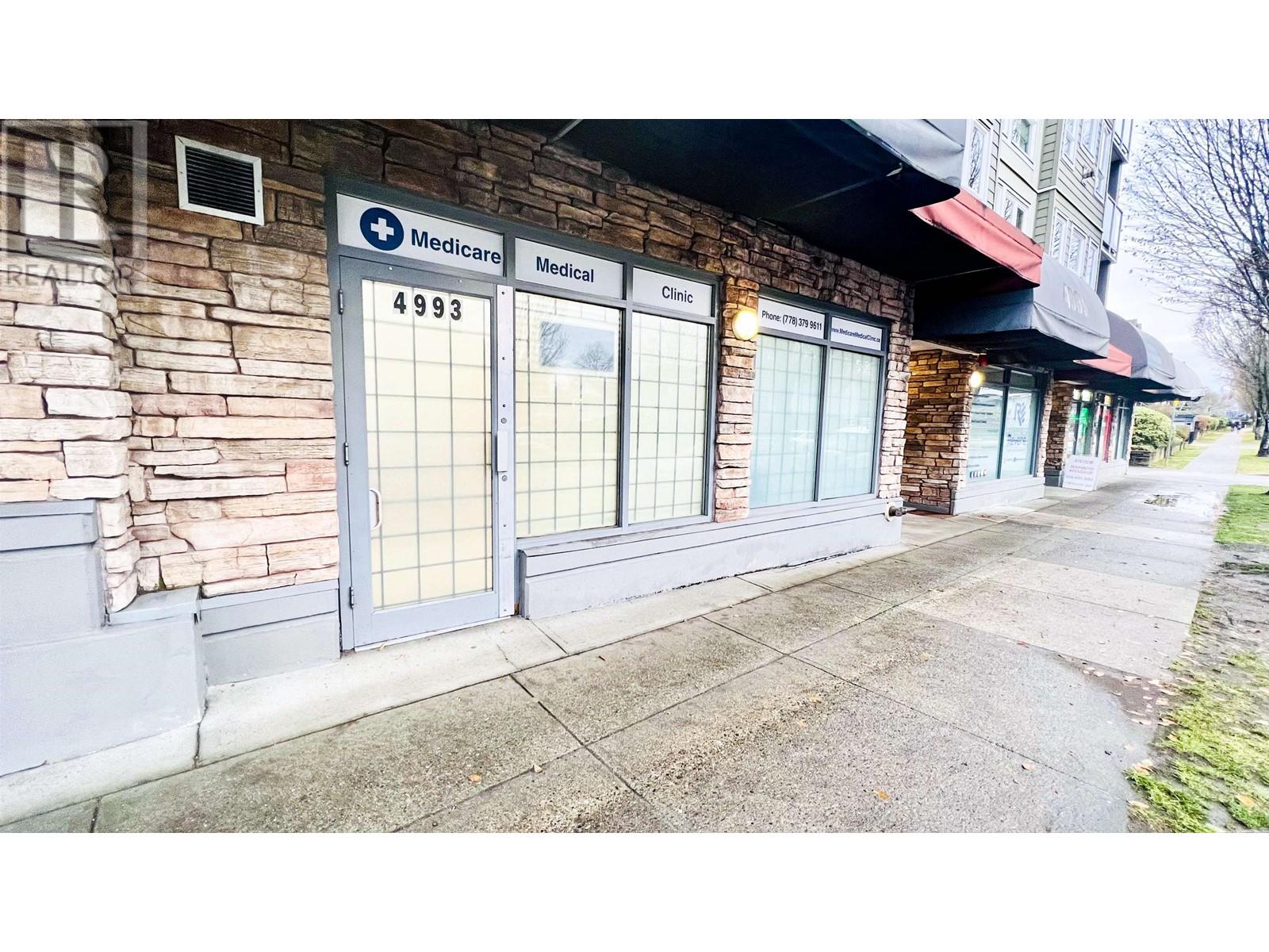 4993 Duchess Street, Vancouver, British Columbia  V5R 6E5 - Photo 2 - C8063954