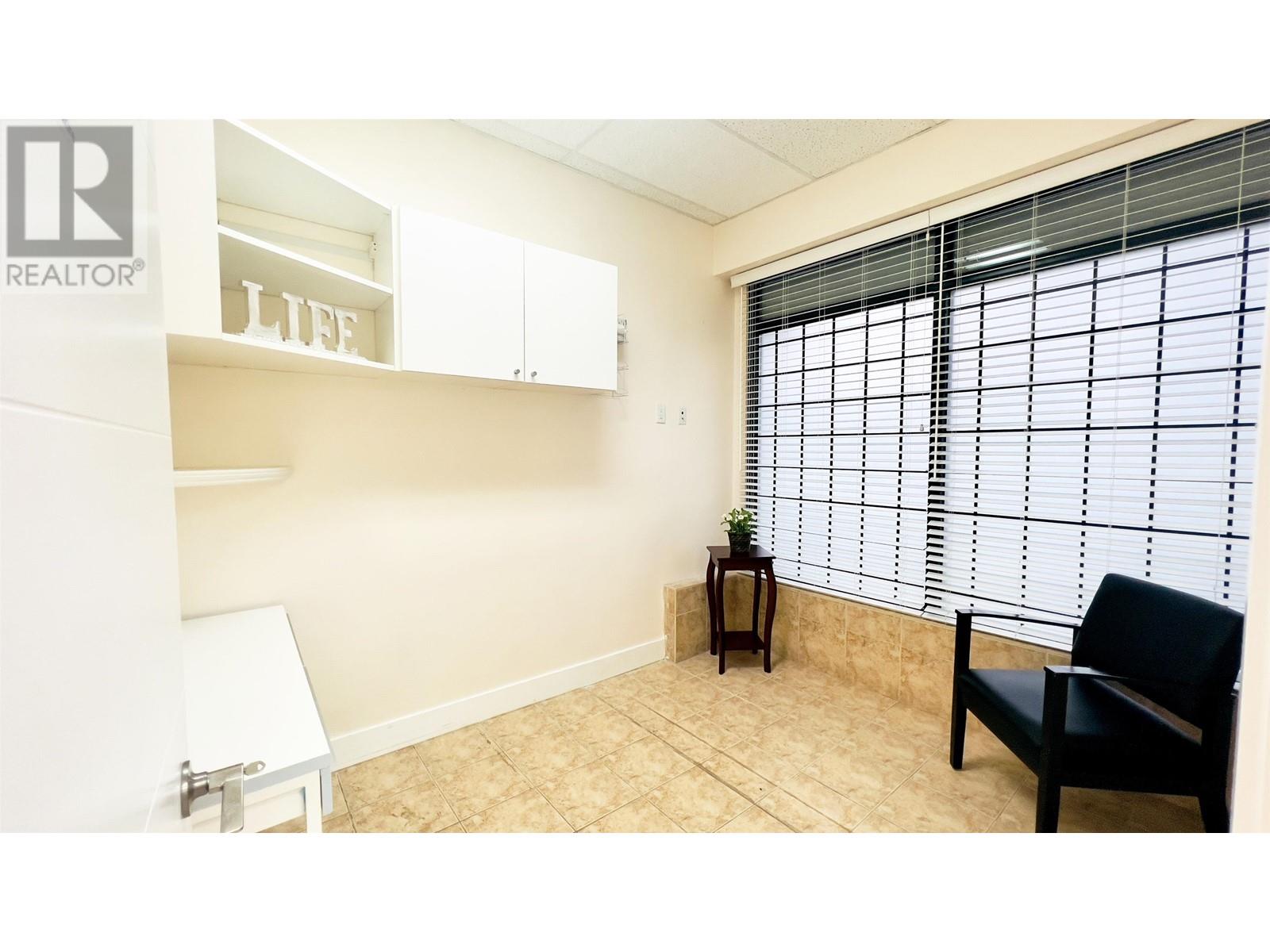 4993 Duchess Street, Vancouver, British Columbia  V5R 6E5 - Photo 4 - C8063954
