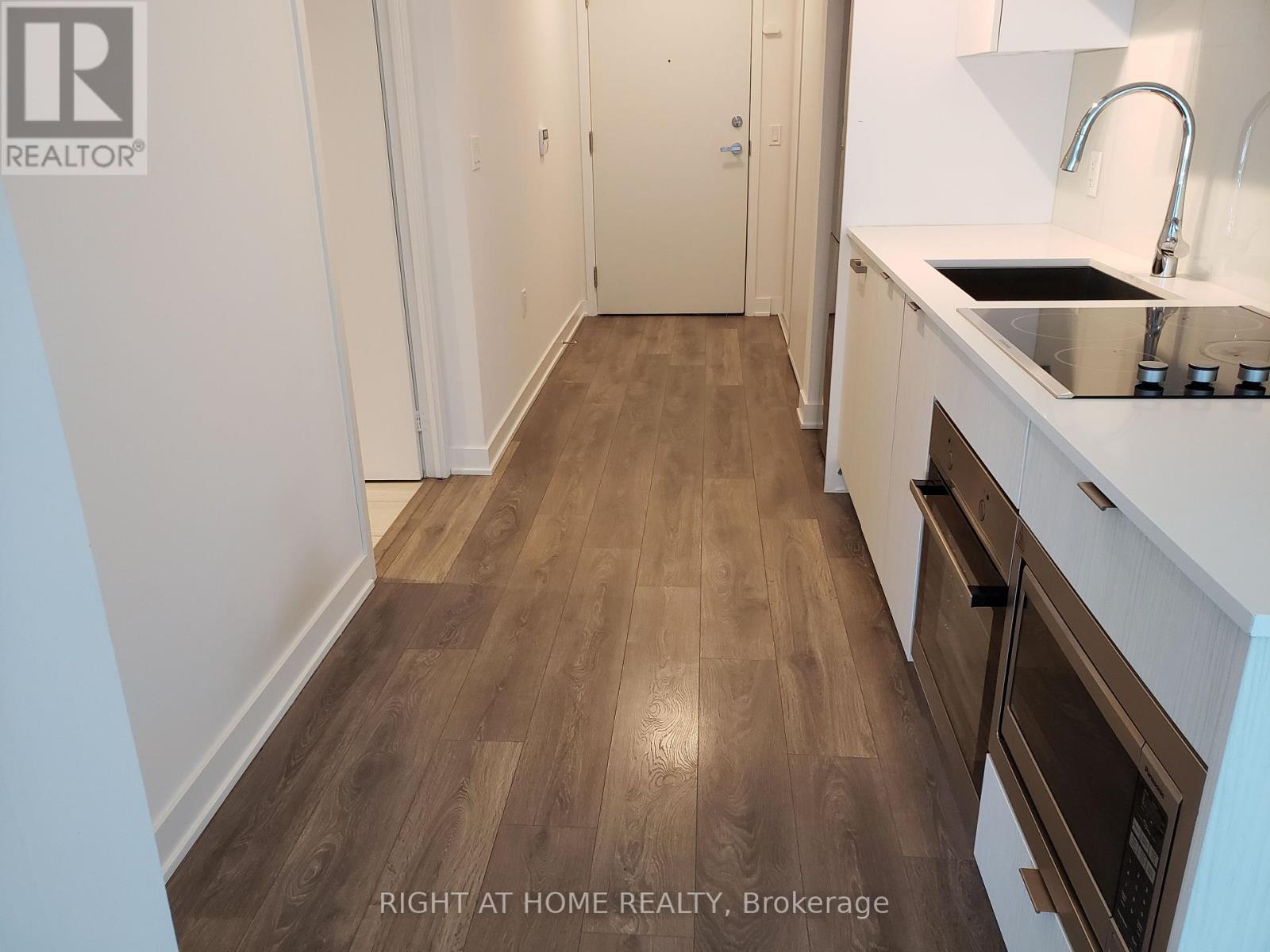 2202 - 195 Redpath Avenue, Toronto, Ontario  M4P 0E4 - Photo 1 - C9507683