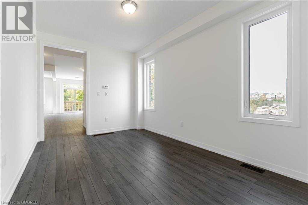 1430 Rose Way, Milton, Ontario  L9E 1V7 - Photo 6 - 40667768