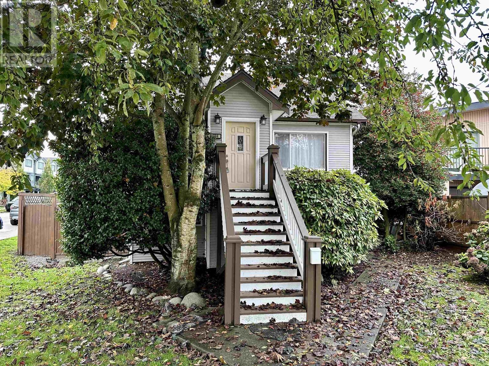 204 WOOD STREET, new westminster, British Columbia