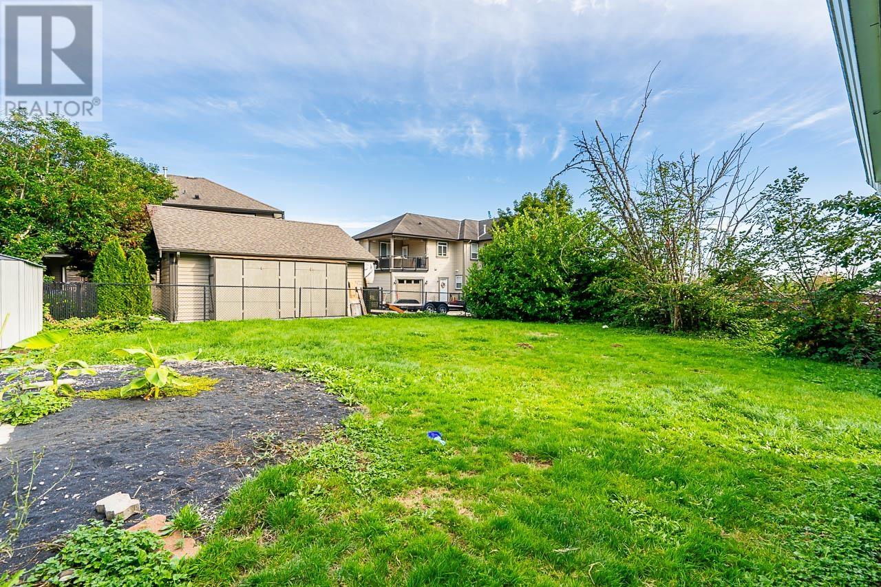 11394 240 Street, Maple Ridge, British Columbia  V2W 0B4 - Photo 23 - R2937645