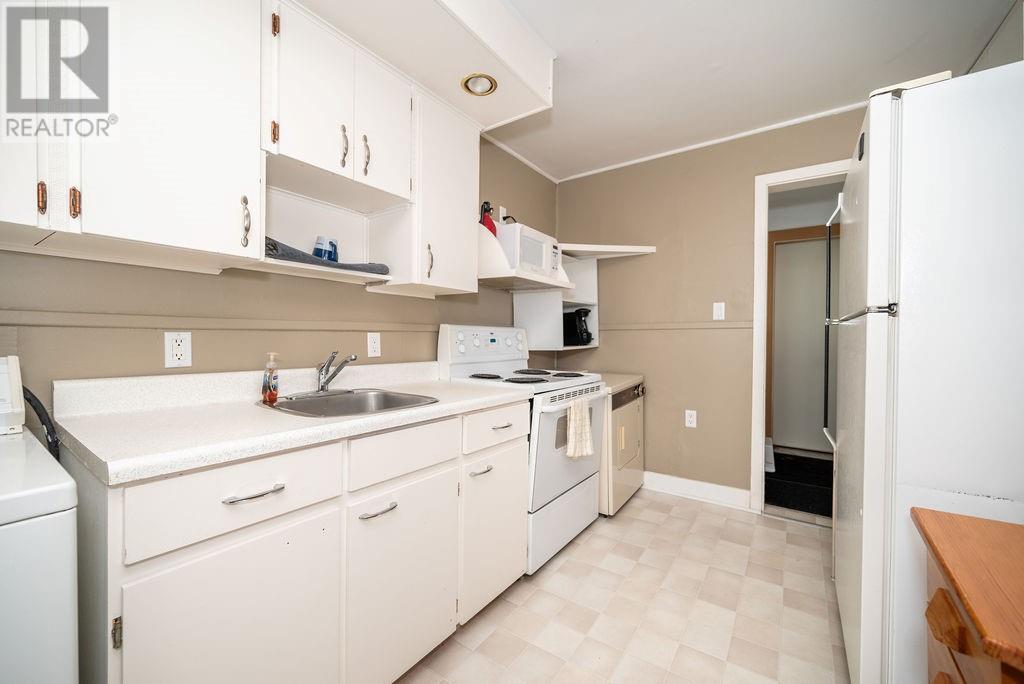 6 Glendale Avenue, Deep River, Ontario  K0J 1P0 - Photo 13 - 1417782