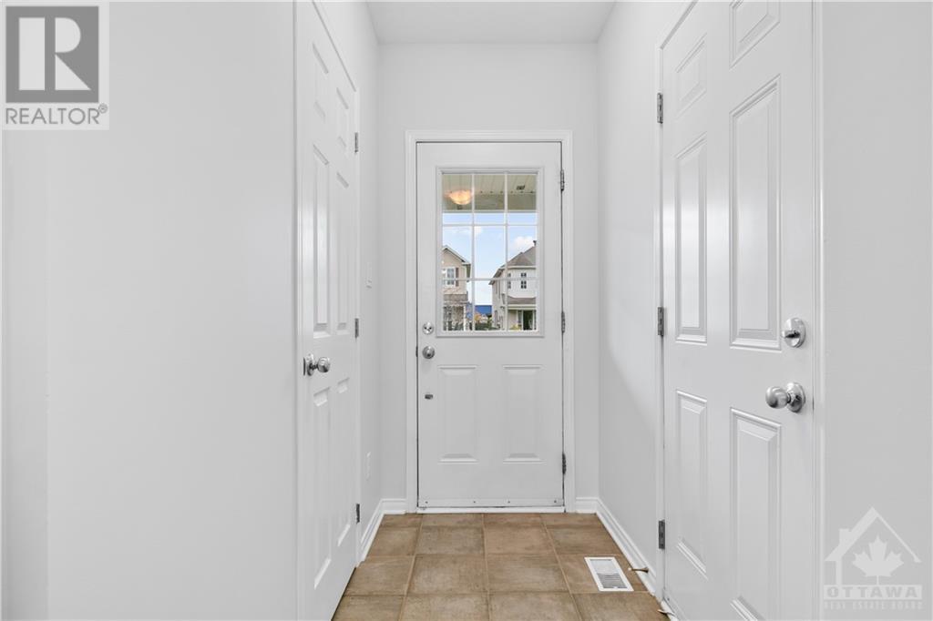 152 Patriot Place, Ottawa, Ontario  K2M 0B8 - Photo 4 - 1417718