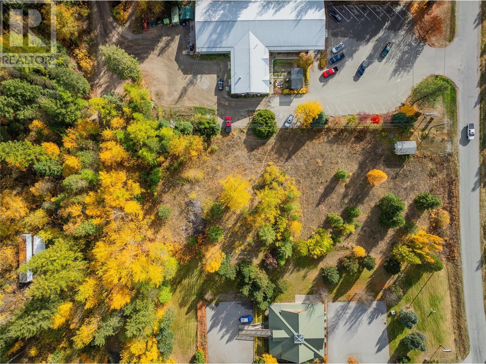 Lot 4 SANDNER FRONTAGE ROAD, Christina Lake, British Columbia One